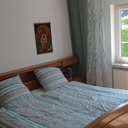 Ruhige Ferienwohnung Im Hunsrueck Hungenroth Exterior foto